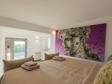 7 bedroom| Villa Simone| Psarou beach