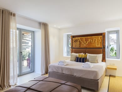 7 bedroom| Villa Simone| Psarou beach