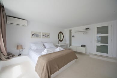 Villa Velvet