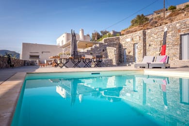 6 bedroom| Villa Ninemia | Naoussa