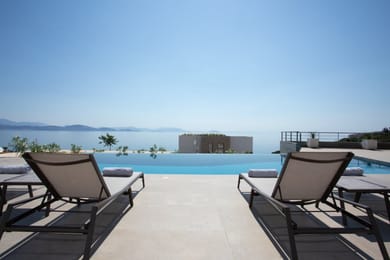 3 bedroom| Villa Calliope| Xiropigado