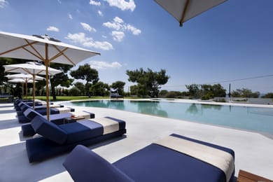 9 bedroom| Villa Etienne| Loutraki