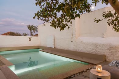 4 bedroom |Villa The Palm| St. Mamas