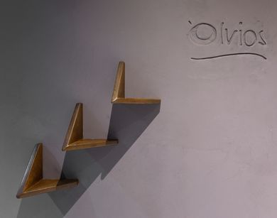 Olvios Luxury Suites & Lofts - Image 4