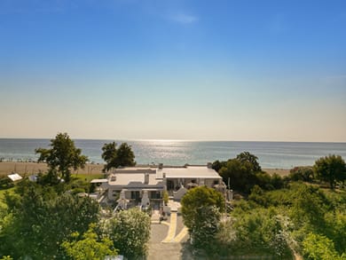 Olympa Suites - Image 4