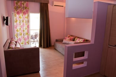 Comfort Quadruple Room