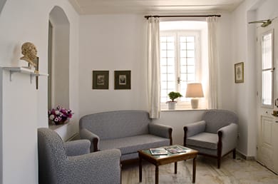 Hotel Omiros Syros - Image 2