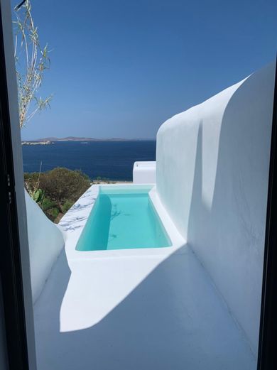 Suite With Private Pool