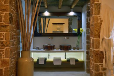 President Suite with outdoor Jacuzzi