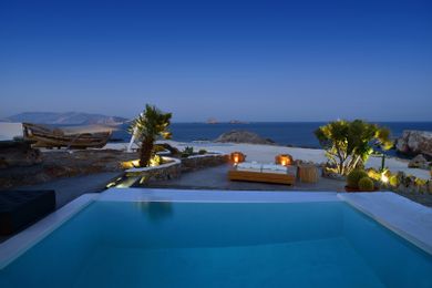 Honeymoon Suite with private pool