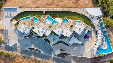 Onira Suite Dreams Crete - Image 2