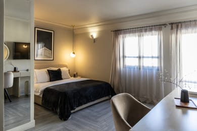 King room with balcony