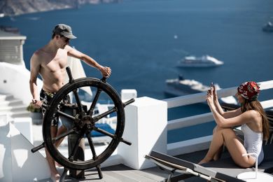 On The Rocks Hotel - Image 5