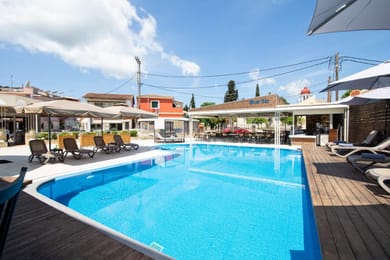 Opera Blue Hotel - Image 5