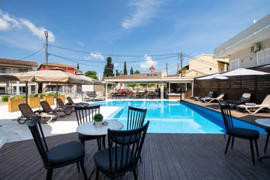 Opera Blue Hotel - Image 6