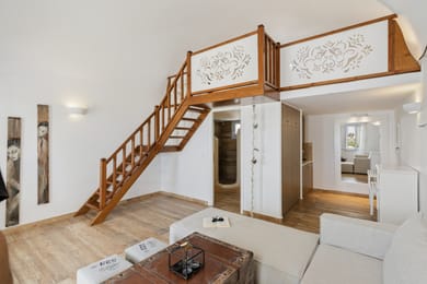 Deluxe Suite with Private Outdoor Jacuzzi
