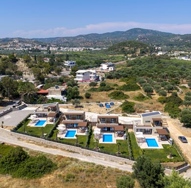 Orama Sunset Luxury Villas - Image 5