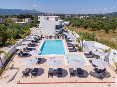 Oros Paradise Hotel - Image 3