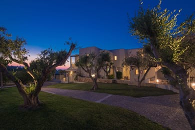 Ourania Apartments - Image 6