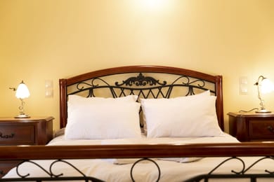 Xenonas Ouranogeiton - Image 7