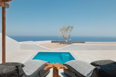 Two bedroom Villa with private pool interior hot tub & sea view