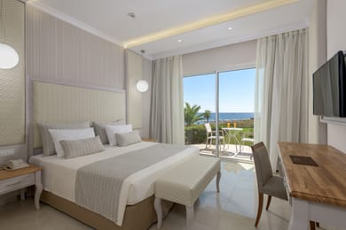Executive Suite Private Pool Sea View
