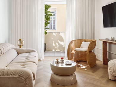 Deluxe 1 Bedroom Suite