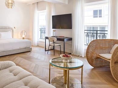Deluxe Apartment