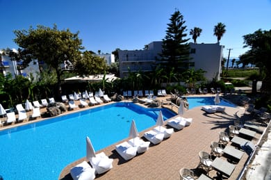 Palm Beach Hotel – Adults Only - Image 3