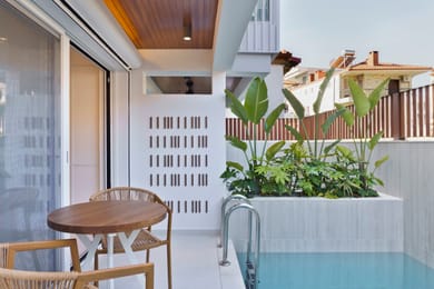 Comfort Suite with Private Pool