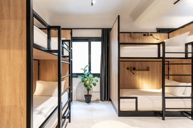 6 Bunk Bed Private Room