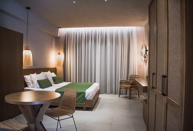 Junior suite side sea view