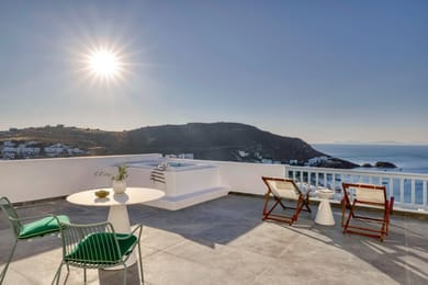Serenity Suite with Jacuzzi