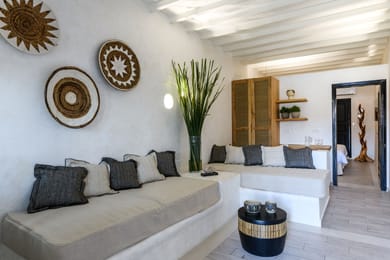 One Bedroom Suite with Sea View