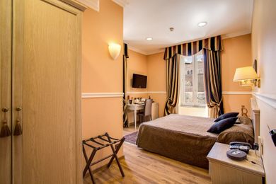 Papa Vista Relais Rome - Image 2