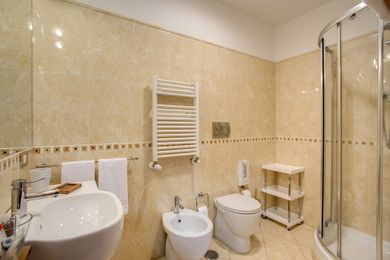 Papa Vista Relais Rome - Image 5