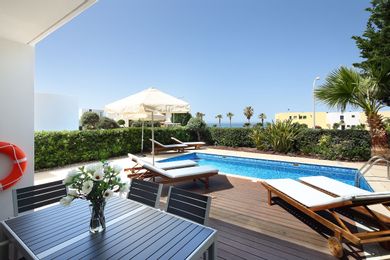 Turquoise (2 Bedroom Villa)