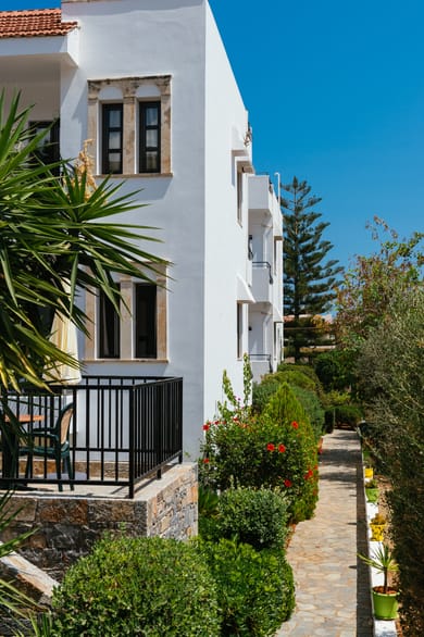 Paradise Apartments Crete - Image 4