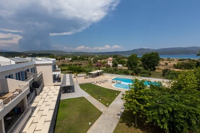 Paradise Resort Finikounda - Image 2