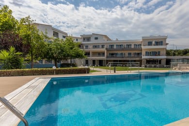 Paradise Resort Finikounda - Image 3