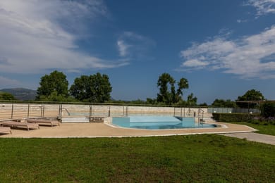 Paradise Resort Finikounda - Image 5