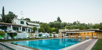 Paradise Inn Corfu - Image 5