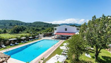 Paradise Inn Corfu - Image 7