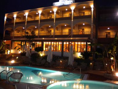 Paradise Lost Hotel-Apartments - Image 4