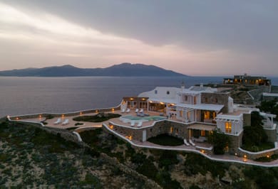 Cliff Top 270 Villa