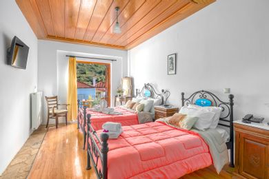 Triple Room with Balcony