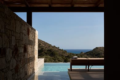 Blue Junior Suite Sea View Private Pool (+8y.o.)