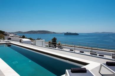 Villa Grace with Shared Pool | 4 Bedrooms