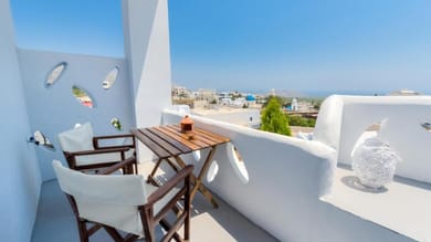 Pasithea Suites Santorini - Image 6