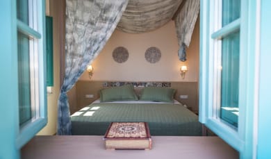 One Bedroom Villa with Outdoor Hot Tub | Caldera View